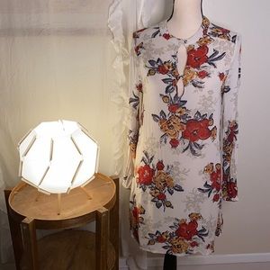 Le Lis Floral Long‎ Sleeve Dress Size UNKNOWN